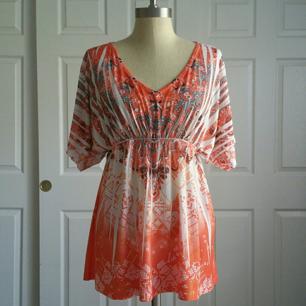 Body Central Flowy Hobo Top